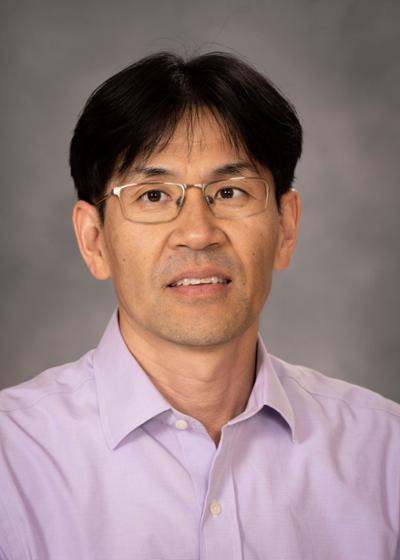 Photo of Dr. Jin Hong Associate Professor