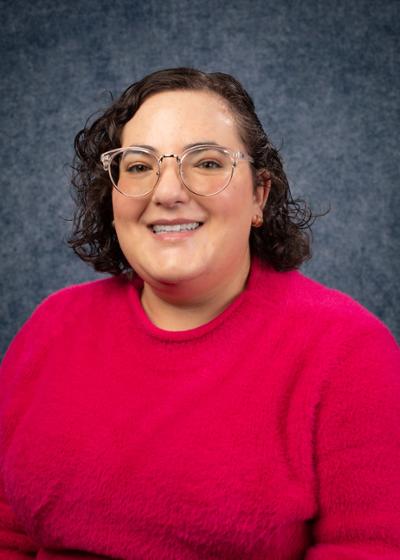 Photo of Alehandra Fals Academic Advisor