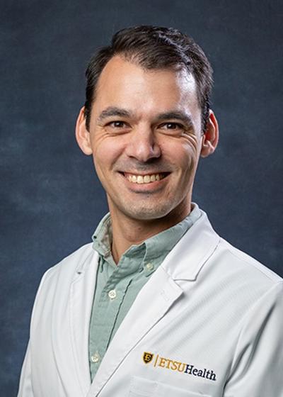 Photo of Dan Frechtling, MD Assistant Professor, Hospital Medicine and Assistant Medical Education Director