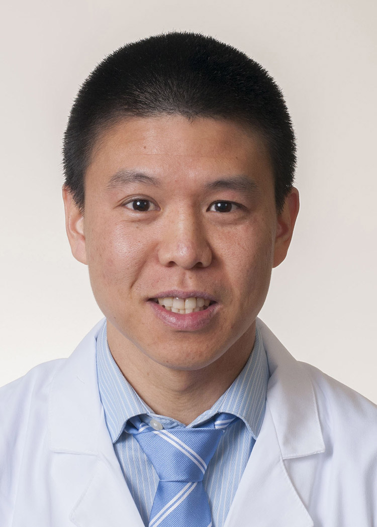 Photo of Darren Pang, MD PGY-V