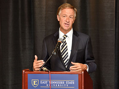 TN Governor Bill Haslam speaks to audience about FOCUS Bill. 