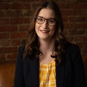 Photo of Liz Carver Associate Director